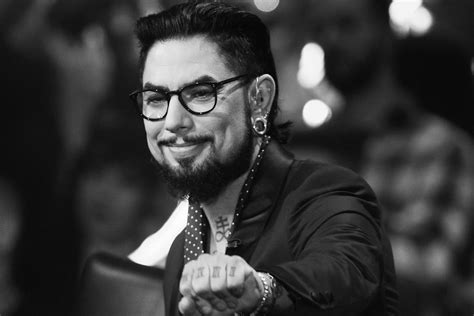 Dave Navarro The Human Embodiment Of The Phrase “never Judge A Book