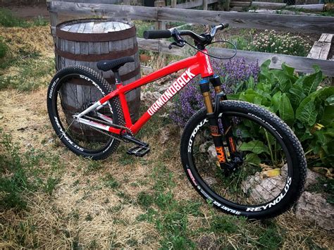 How to build big doubles. Bike Check: Eric Porter's Diamondback Assault dream dirt ...