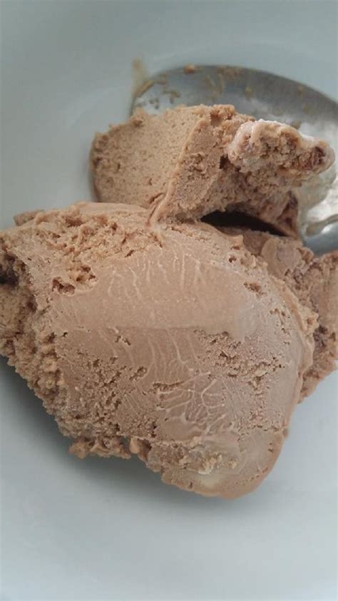 Untuk membuat es krim vanilla sangat mudah. Resepi Aiskrim Coklat (Manis dan Segar) - Bidadari.My