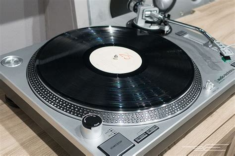 The Best Turntable For Casual Listening Engadget Audio Room Audio