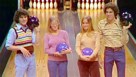 Celebrity Bowling Has Huge Stars Of The 70s Playing With Their Balls