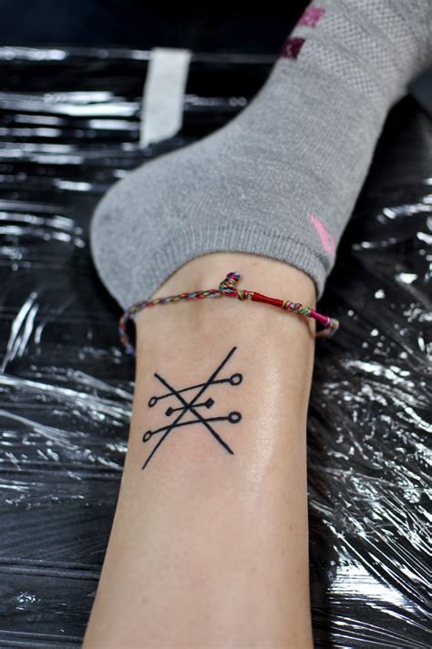 Debido a las condiciones extremas en las que han. 20 Tatuajes pequeños, pero que tienen un gran significado