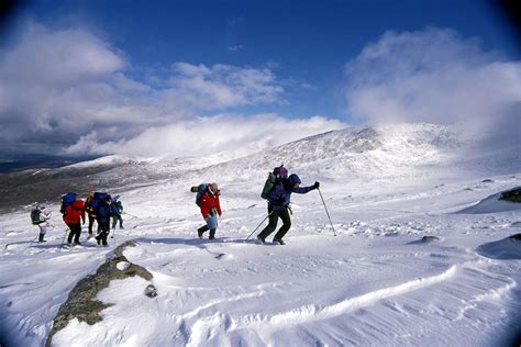 Five Reasons To Hike In Winter Scot Mountain Holidays