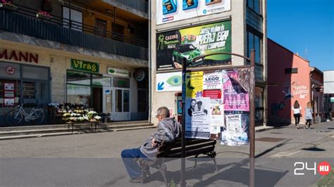 Egy álomesküvő és két év házasság után válik férjétől a fidesz tavaly októberben megválasztott képviselője, koncz zsófia. Azonnali gyorssegélyt sürget a kisnyugdíjasoknak a ...