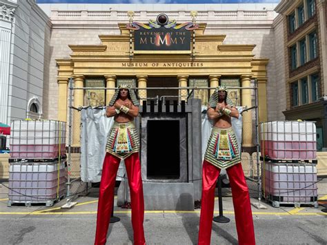 Photos More Halloween Horror Nights Scare Zone Elements Constructed At