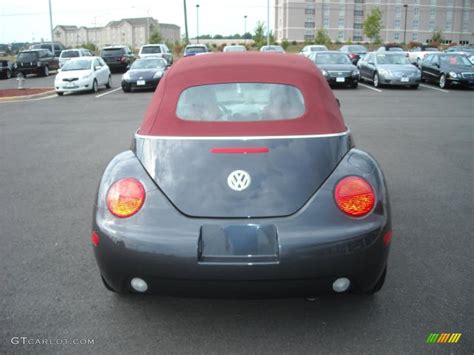 2005 Platinum Grey Metallic Volkswagen New Beetle Dark Flint Edition