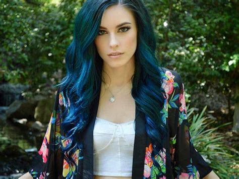 15 Stunning Navy Blue Black Hair Color Ideas For A Chic Look Layla