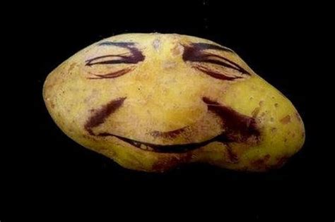 A powerful home remedy to give you radiant and spotless skin in the easiest way! Potato Face People Are Looking Back At You