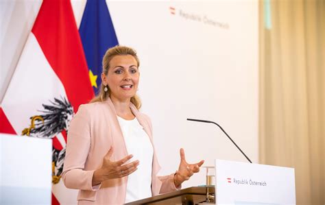 Check spelling or type a new query. Österreich-Überblick: Die wichtigsten Nachrichten des Tages