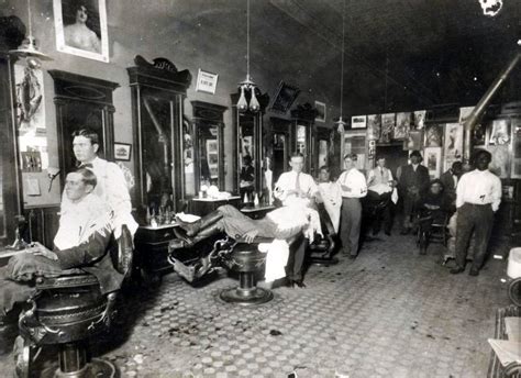 Pin De Max Corbett En Barbering Barbería Antigua Barberos Barberia