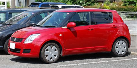With a base price of $9299, the swift helps stretch a dollar both in terms of monthly payments, and in how much you shell out. Suzuki Swift III — Wikipédia