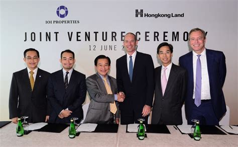 Yeow seng lee is member of bar of england & wales and on the board of 12 other companies. Hongkong Land and IOI Properties to jointly develop ...