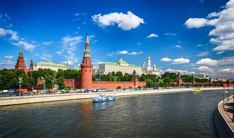 Poznávací Zájezd Do Ruska Moskva A Petrohrad Dovolená 2021 Ck Redok