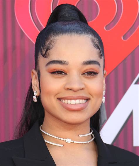 Ella Mai 2019 Iheartradio Music Awards • Celebmafia