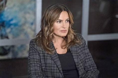 Law And Order Svu Star Mariska Hargitay Shares Essay On Her Experience With Sexual Assault