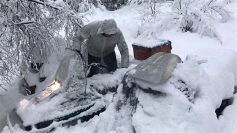 Heavy Snowfall In Alaska Living Off Grid Youtube