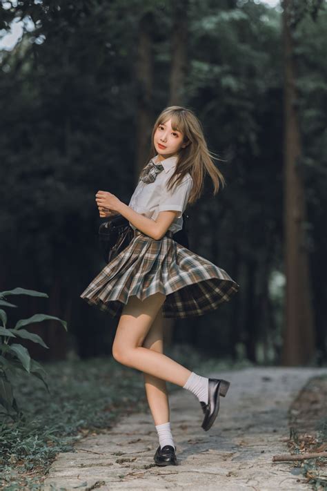 School Girl Uniforms Photo Girl Poses Female Pose Reference Asian
