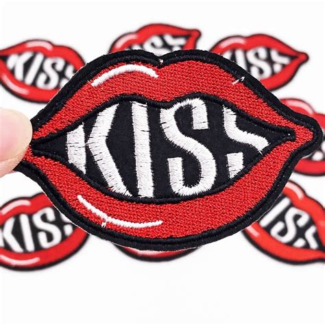 10pcs Kiss Lips Patches Badges For Clothing Iron Embroidered Patch Applique Sew On Patches
