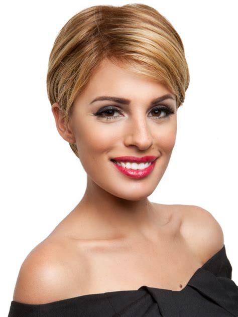 15 Short Hairstyles For Long Faces Olixe Style Magazine For Women