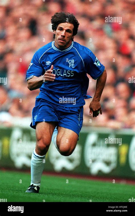 Gianfranco Zola Chelsea Fc 16 October 1999 Stock Photo Alamy