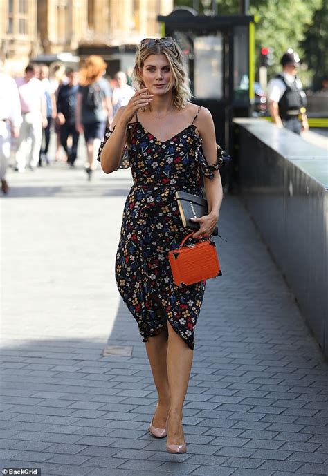 Ashley James Flaunts Her Toned Legs In Summery Floral Dress As She