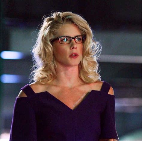 Felicity Smoak Felicity Smoke Arrow Oliver And Felicity Thea Queen