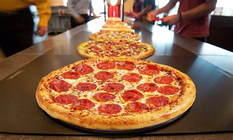 From traditional and pan pizzas to flatbreads and stuffed crust, there's something for everyone on cicis unlimited pizza buffet. Pizza at CiCi's Pizza - CiCi's Pizza | Groupon