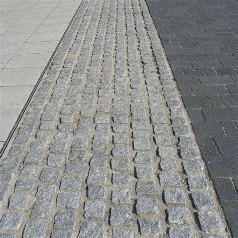 Buy Marshalls Cropped Granite Setts At Beatsons Direct