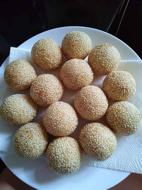 Bebola bijan dapat ditemukan di pasar tradisional. Resipi Kuih Muih Kampung Yang Tetap Menjadi Pilihan Ramai