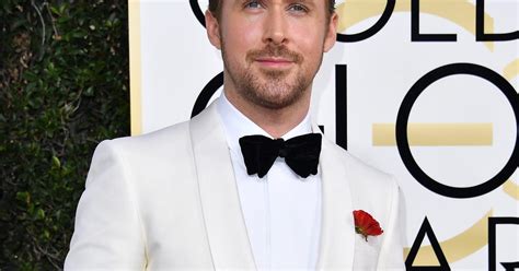 Ryan Gosling Wins The Golden Globe For Best Actor Womans Day