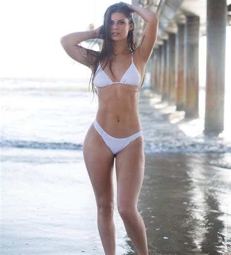 Hannah Stocking Nude Yes Porn Pic