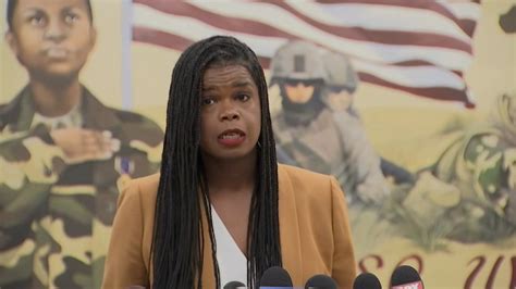 Live Cook County States Attorney Kim Foxx To Make Announcement In 2