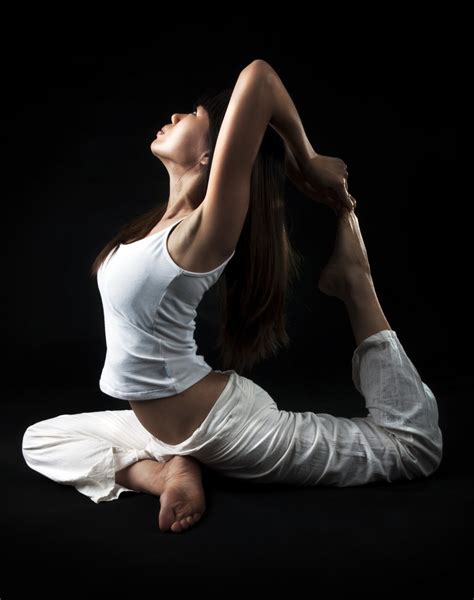 Ingesport Noticias El Yoga Y Sus Beneficios En La Mujer