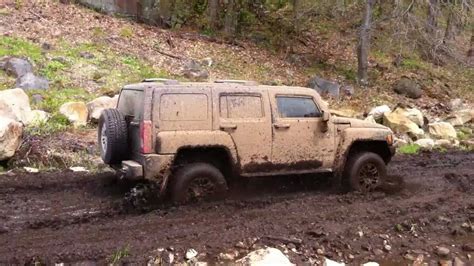 Incredible videos with fails, accidents, crashes and. HUMMER H3 Toyota FJ Cruiser off road 2011 Mont-Tremblant ...