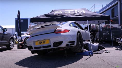 2000 Hp Porsche 911 Turbo Races A Gt R And Loses Sets A Record Anyway