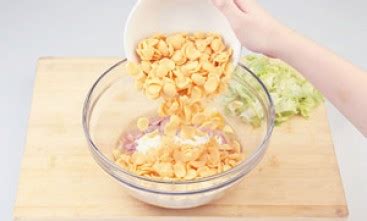 Varian sayur dan banyaknya porsi bisa disesuaikan dengan selera. Dapur Umami