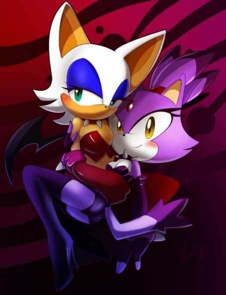 Sonic Girls Rouge The Bat And Blaze The Cat Sonic Rouge The Bat