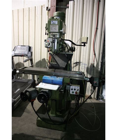 First Lc20 Heavy Duty Upright Milling Machine With Servo 2 Access