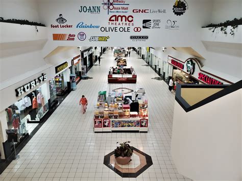 when many malls are struggling greenbelt s beltway plaza seems to be thriving why greater