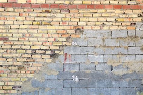 Half Brick And Half Concrete Wall Stock Image Image Of Gray Cement