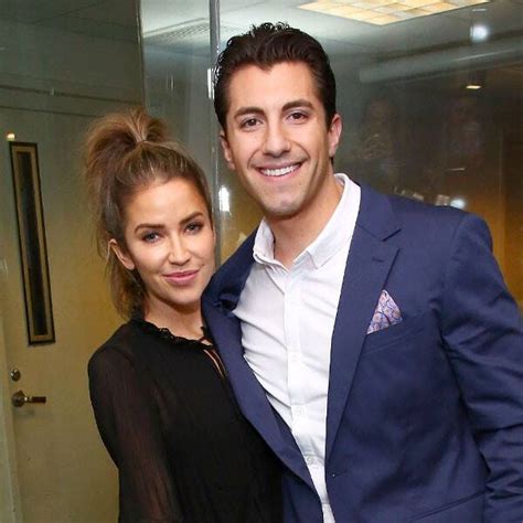Jason's like, 'kaitlyn, we're not doing a podcast.' and i'm like, 'you forgot to hit record, didn't you!' bristowe recalled, laughing. Why Kaitlyn Bristowe Will "Poke Holes'' in Jason Tartick's Condoms - Polish News