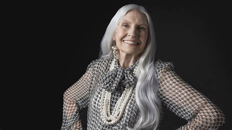 How To Color Grey Hair And Eyebrows Advice From An Over 50 Fashion