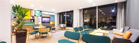 We had a splendid year here at the holiday inn london gatwick worth our christmas party nights were as. Using Bonwi Points To Book My Gatwick Airport Hotel | One ...