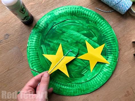 Paper Plate Christmas Tree Whirligig For Kids Of All Ages Red Ted