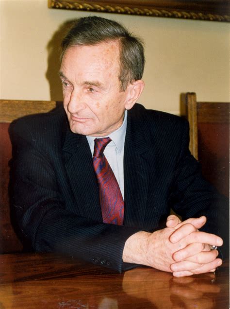 Start your family tree now. Prof. Henryk Samsonowicz kończy 90 lat - Fundacja na rzecz ...