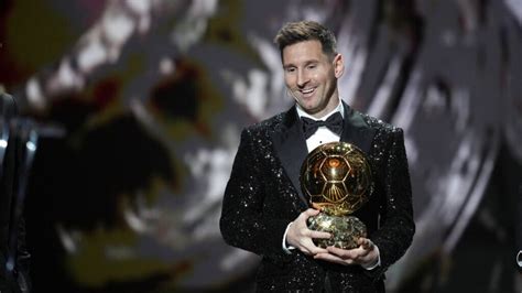 Lionel Messi Wins Mens Ballon Dor Award For Record 7th Time