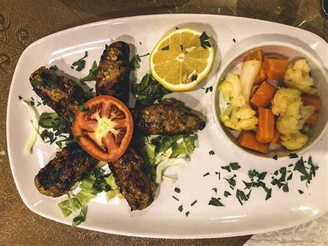 Traditional foods in Cyprus meze that are tasty to try (2023