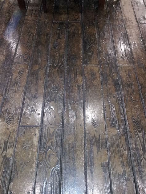 Stamped Concrete Floor Looks Like Wood Concrete Stained Floors
