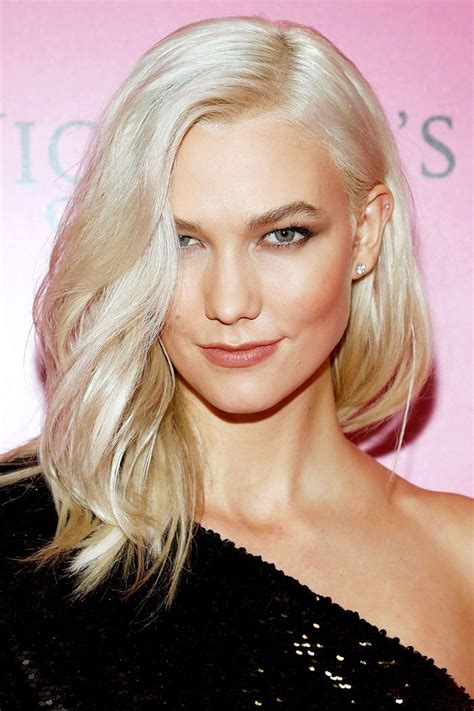 15 Celebs Who Prove Platinum Blonde Hairstyles Are Universally