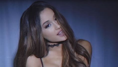 A complete timeline of ariana grande's hairstyle evolution. Ariana grande straight hair 2014 - daedalusdrones.com